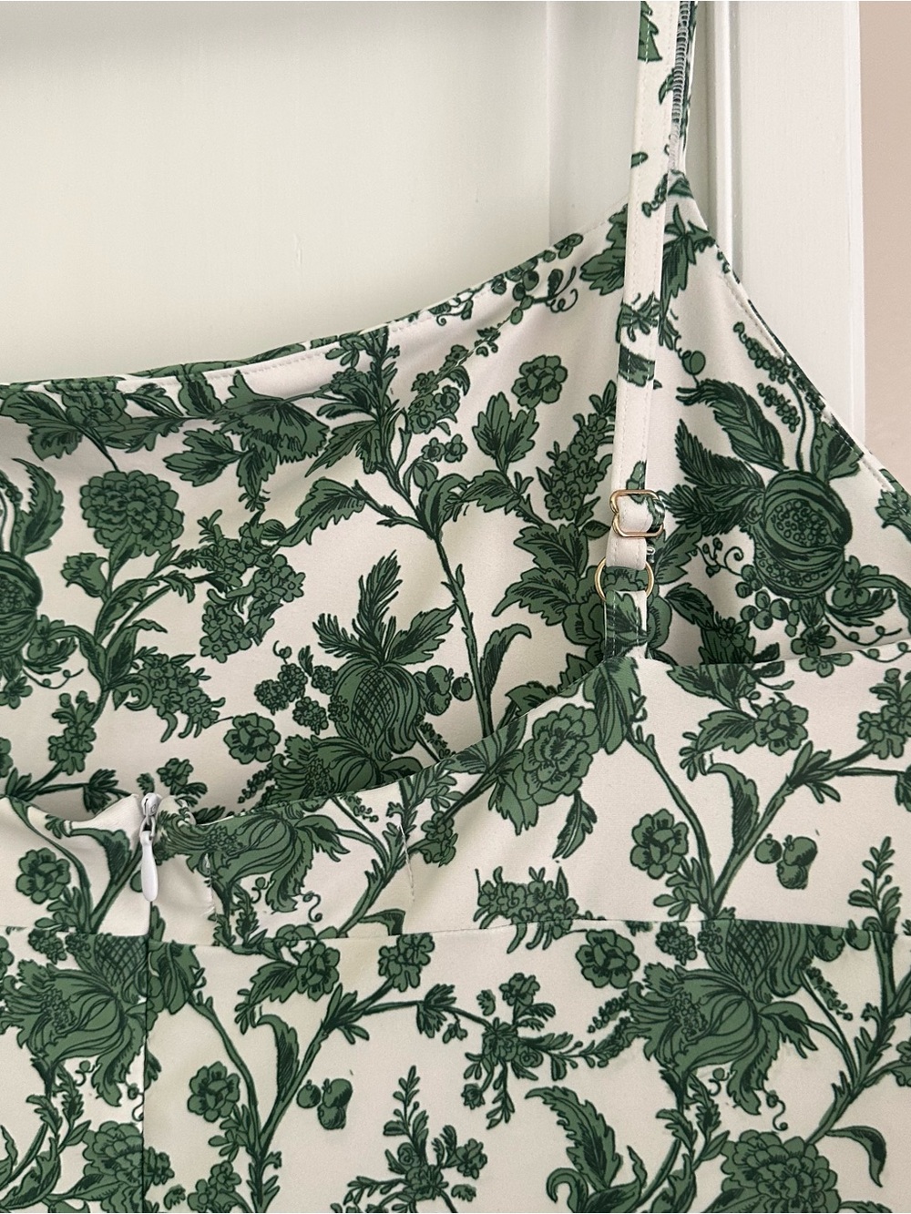 SMITH & QUINN Brigette Dress - Rosemary Waltz - Picture 4 of 7